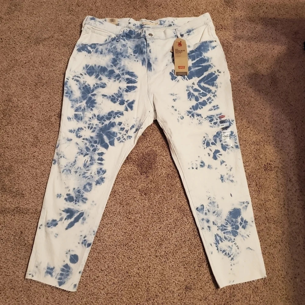 Levi's Sculpt Women's 721 High Rise Jeans 22W